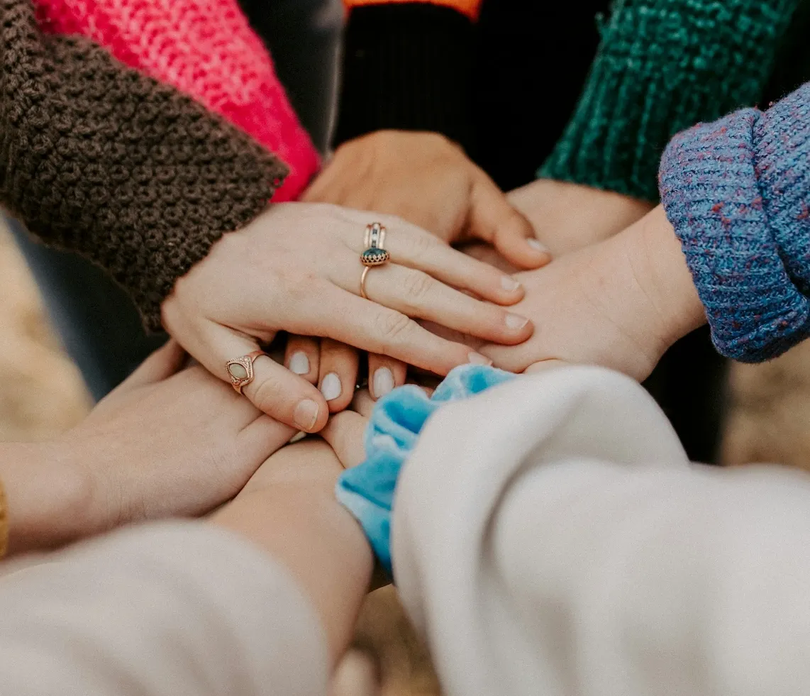 Familias en actividades comunitarias de Fundar Paz y Vida